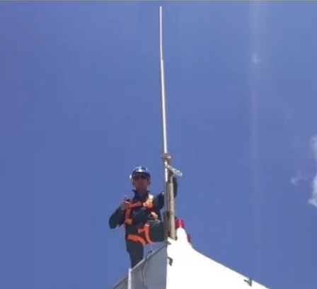 Pararrayos en Mercado Amazonico